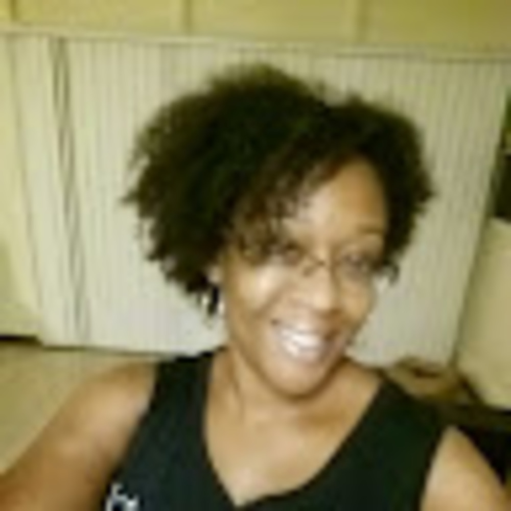 Meet your Posher, Valerie